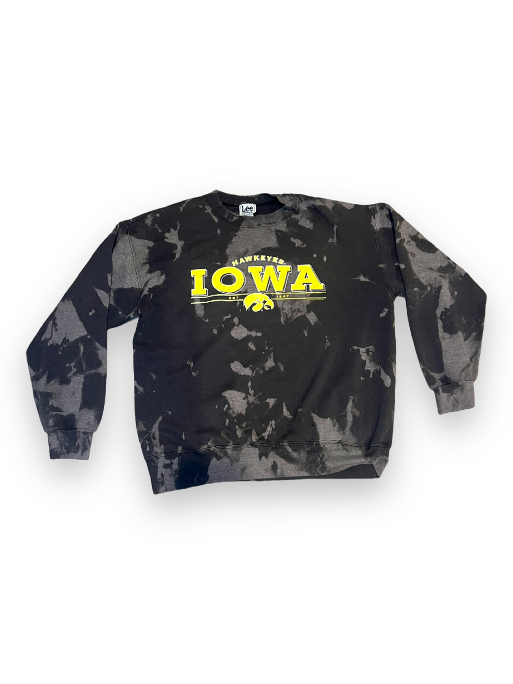 Iowa hawkeye clearance camo sweatshirt